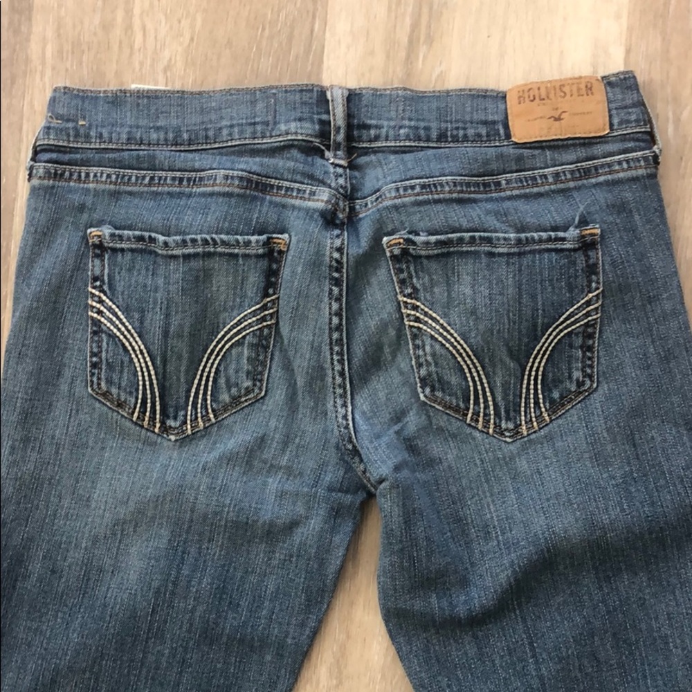 💫💫HOST PICK💫💫 Hollister Jeans - Picture 4 of 5